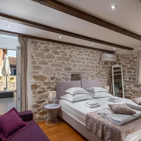 2 - Luxury With Terrace In Heart Of Split