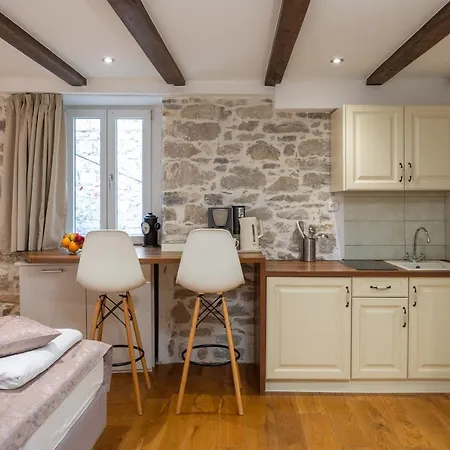 Apartament 2 - Luxury With Terrace In Heart Of Split