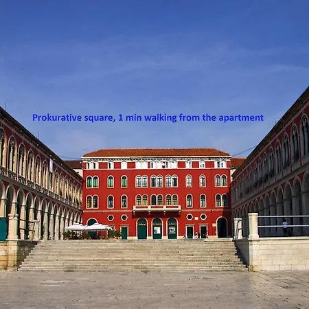 2 - Luxury With Terrace In Heart Of Apartment