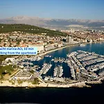 2 - Luxury With Terrace In Heart Of Apartamento Split