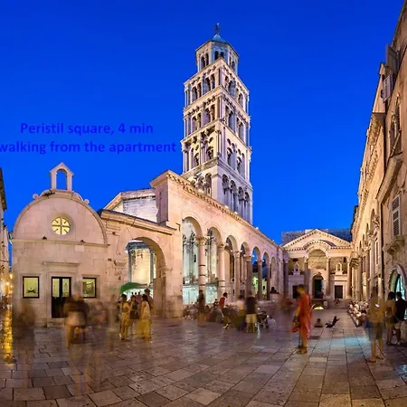 2 - Luxury With Terrace In Heart Of Apartamento *