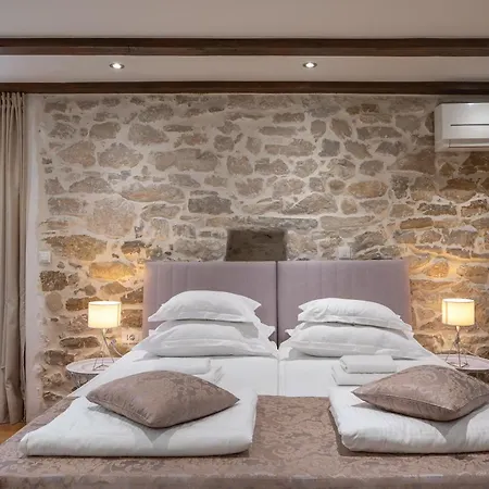 2 - Luxury With Terrace In Heart Of Split